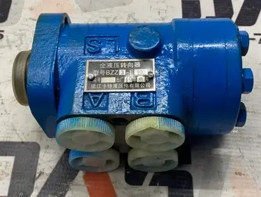 Насос дозатор рулевой BZZ3-Е100 (4 вых., лопатка)