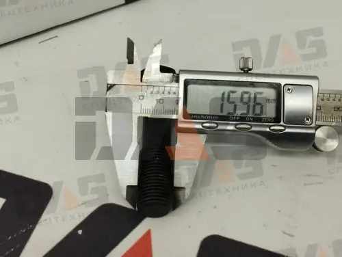 Болт шатуна YC6108G, YC6B125