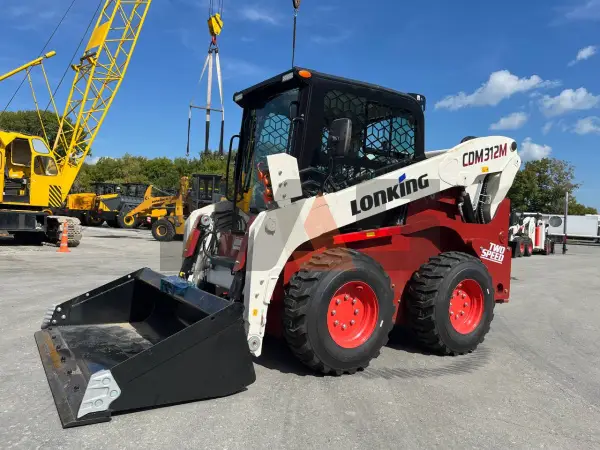 Мини-погрузчик Lonking CDM312M купить в Сургуте