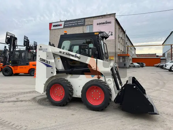 Мини-погрузчик Lonking CDM307 купить в Сургуте